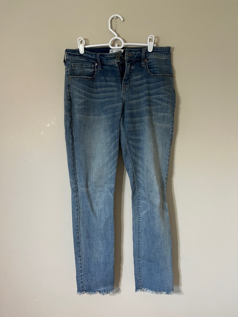 Carve Designs Light Blue Cropped Straight Jeans